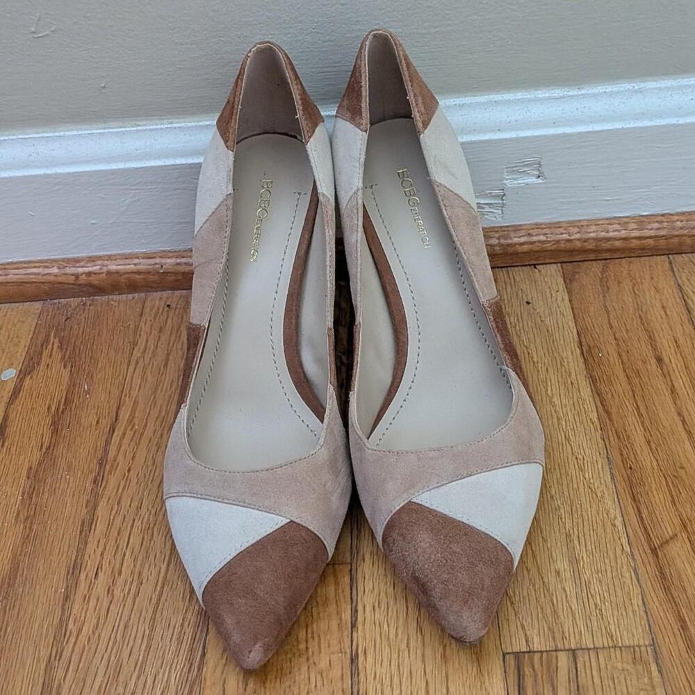 BCBGeneration Brown And Tan Suede Pointed Toe Pumps With Color-Blocked Design